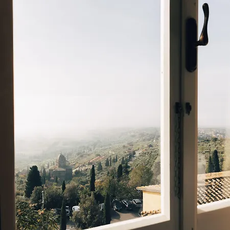 San Luca 4* كورتونا