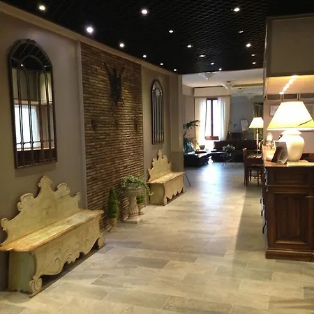 San Luca Hotel