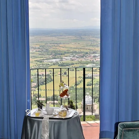 ホテル サン ルカ コルトーナ