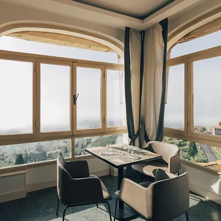 San Luca Otel 4*