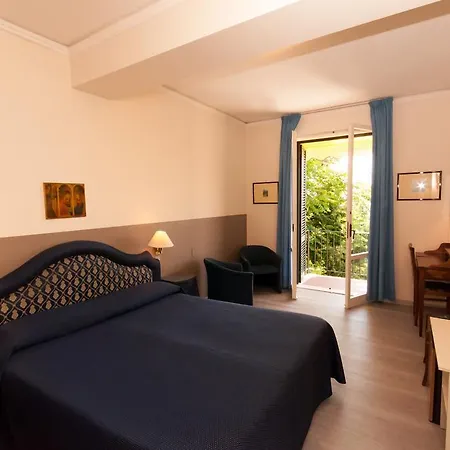 San Luca Otel 4*